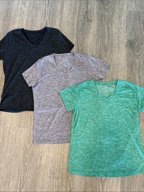 Women’s V-Neck Tee Bundle in Dark Gray, Gray, and Green